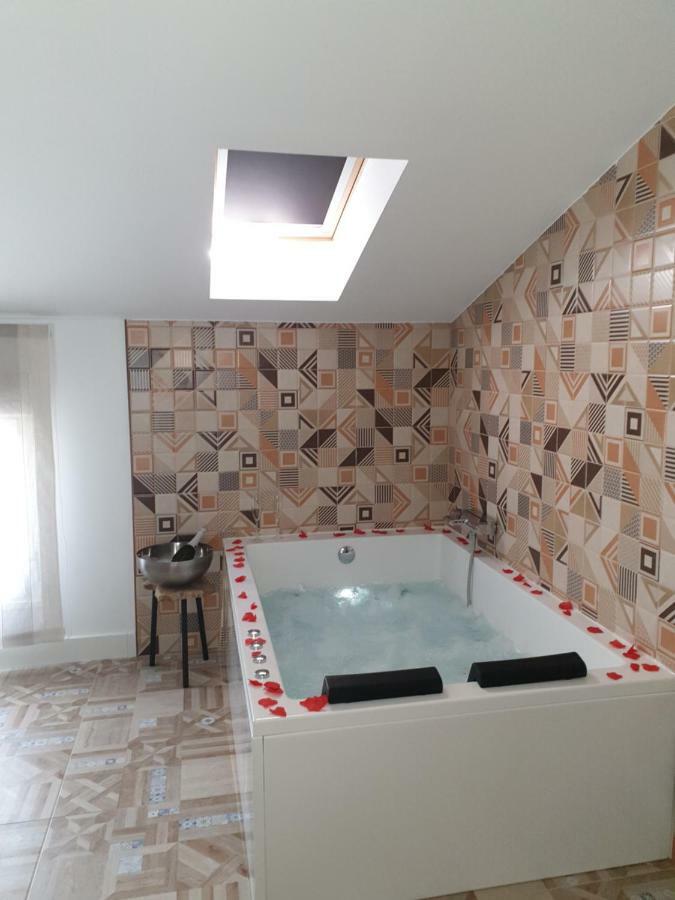 Apartamentos Hostal Cabanas Carboneras de Guadazaón Esterno foto