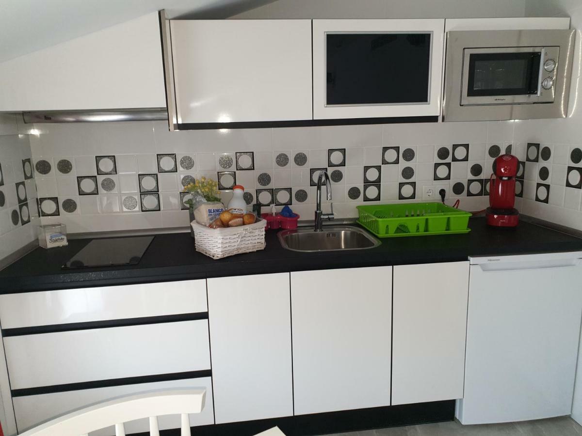 Apartamentos Hostal Cabanas Carboneras de Guadazaón Esterno foto